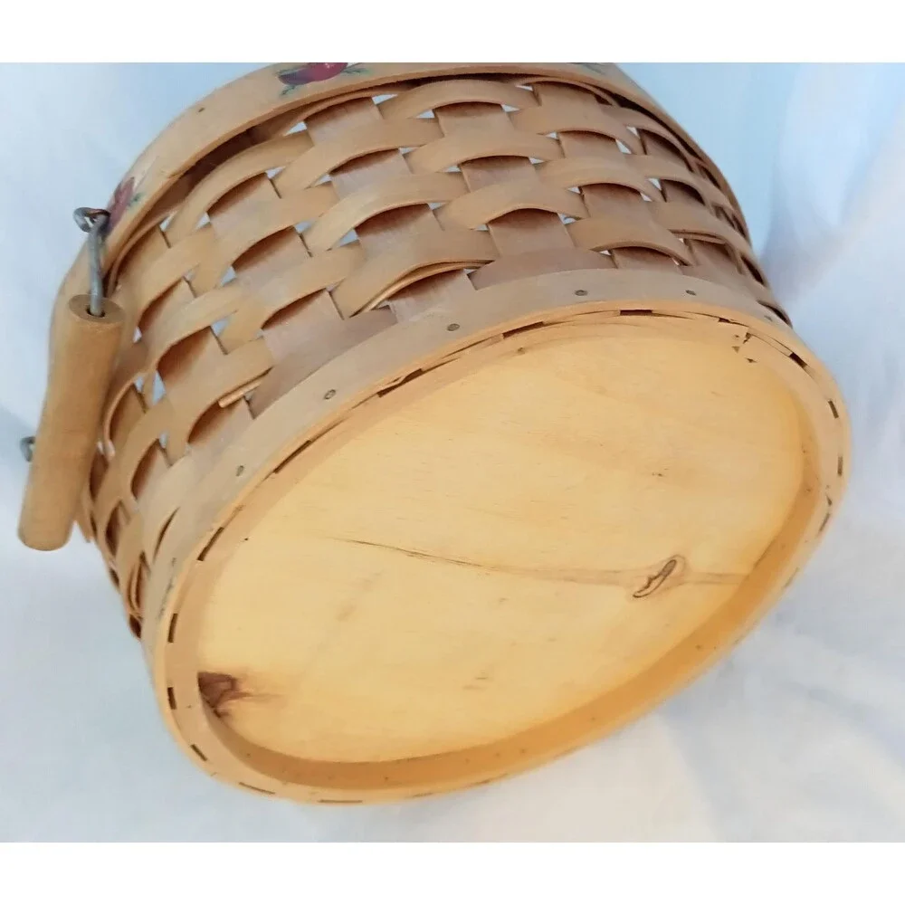 N/A vintage round